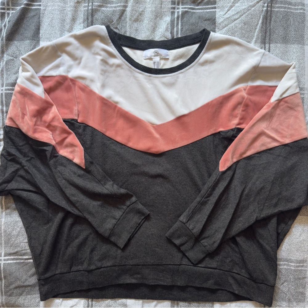 Addition Elle colour block sweater